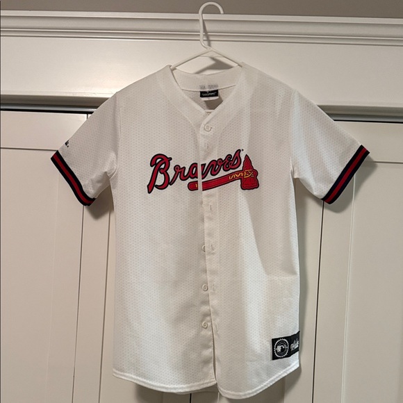 Majestic Other - Majestic White and Red Chipper Jones Braves Jersey
